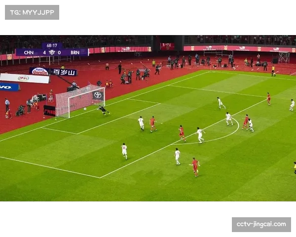 关键时刻:帕利尼亚禁区外远射破门,源自库卢塞夫斯基右路内切策动